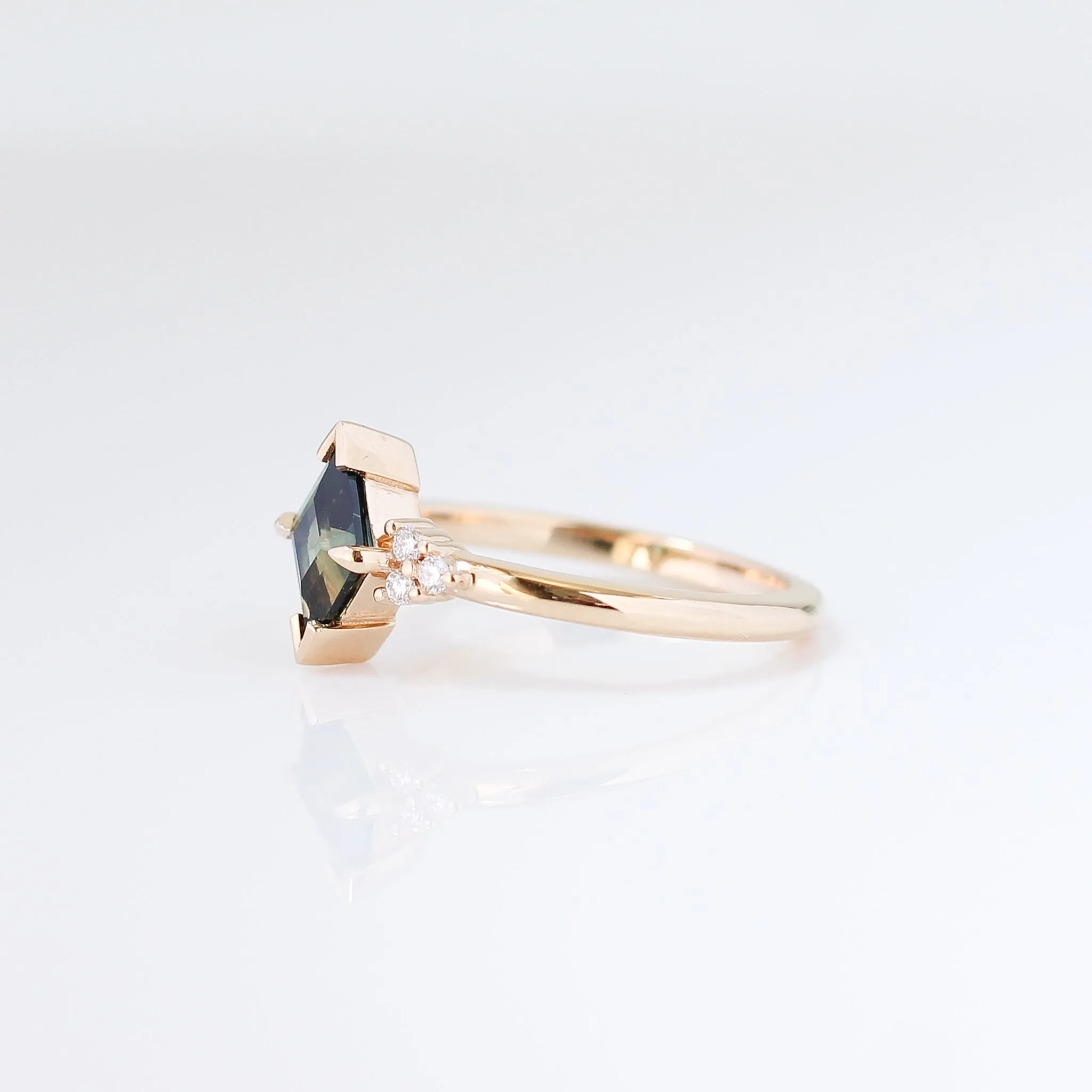 1.02ct Glacier Teal Kite Sapphire Ring