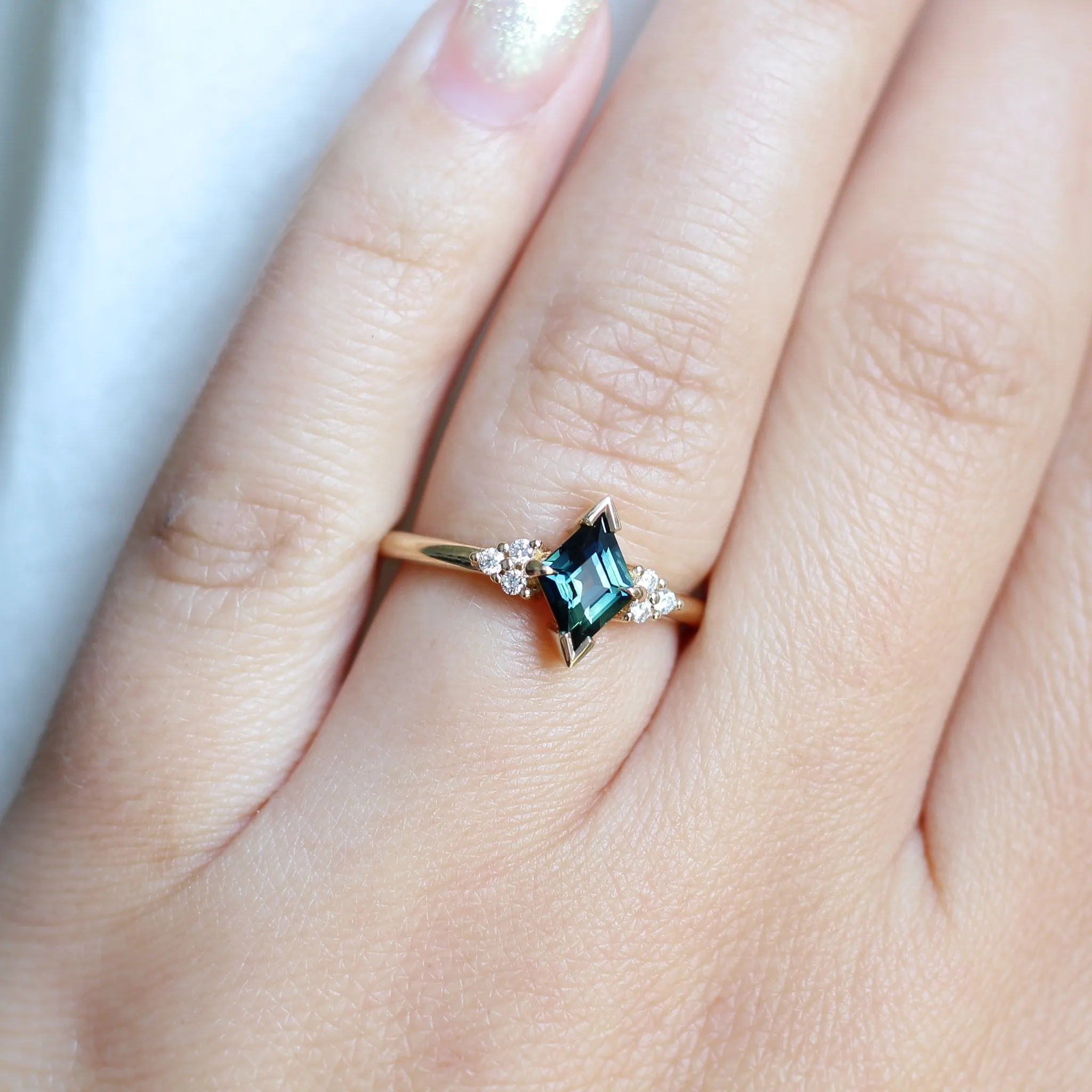 1.02ct Glacier Teal Kite Sapphire Ring