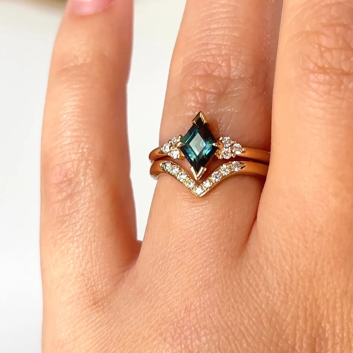 1.02ct Glacier Teal Kite Sapphire Ring