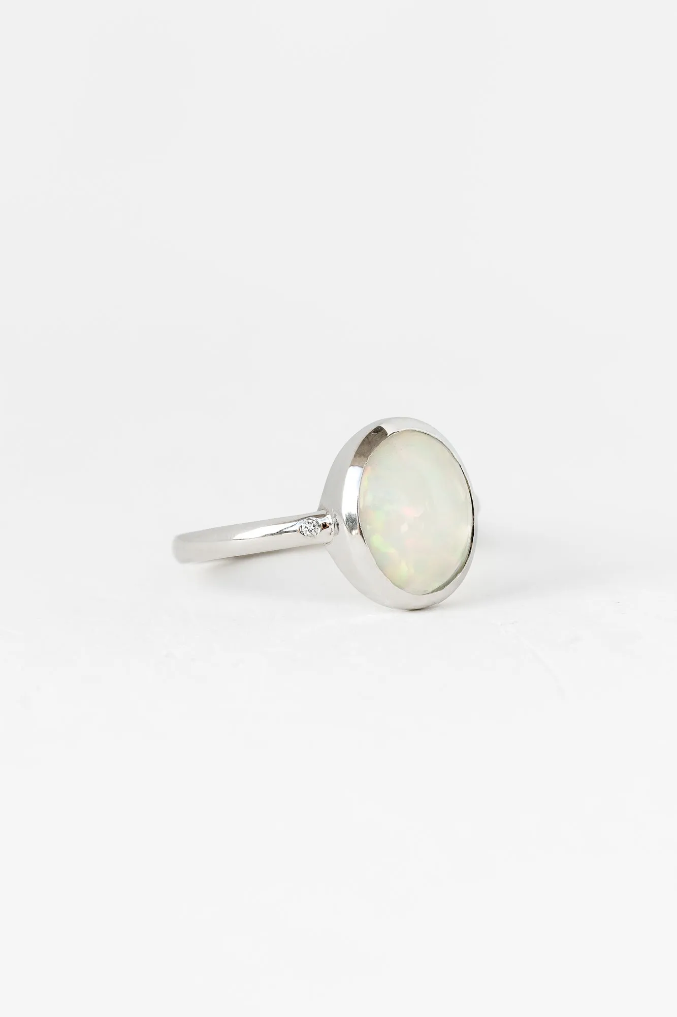 Bellatrix Ring with 1.71ct Ethiopian Opal