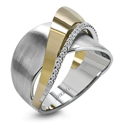 Clio Fashion Ring In 18k Gold With Diamonds