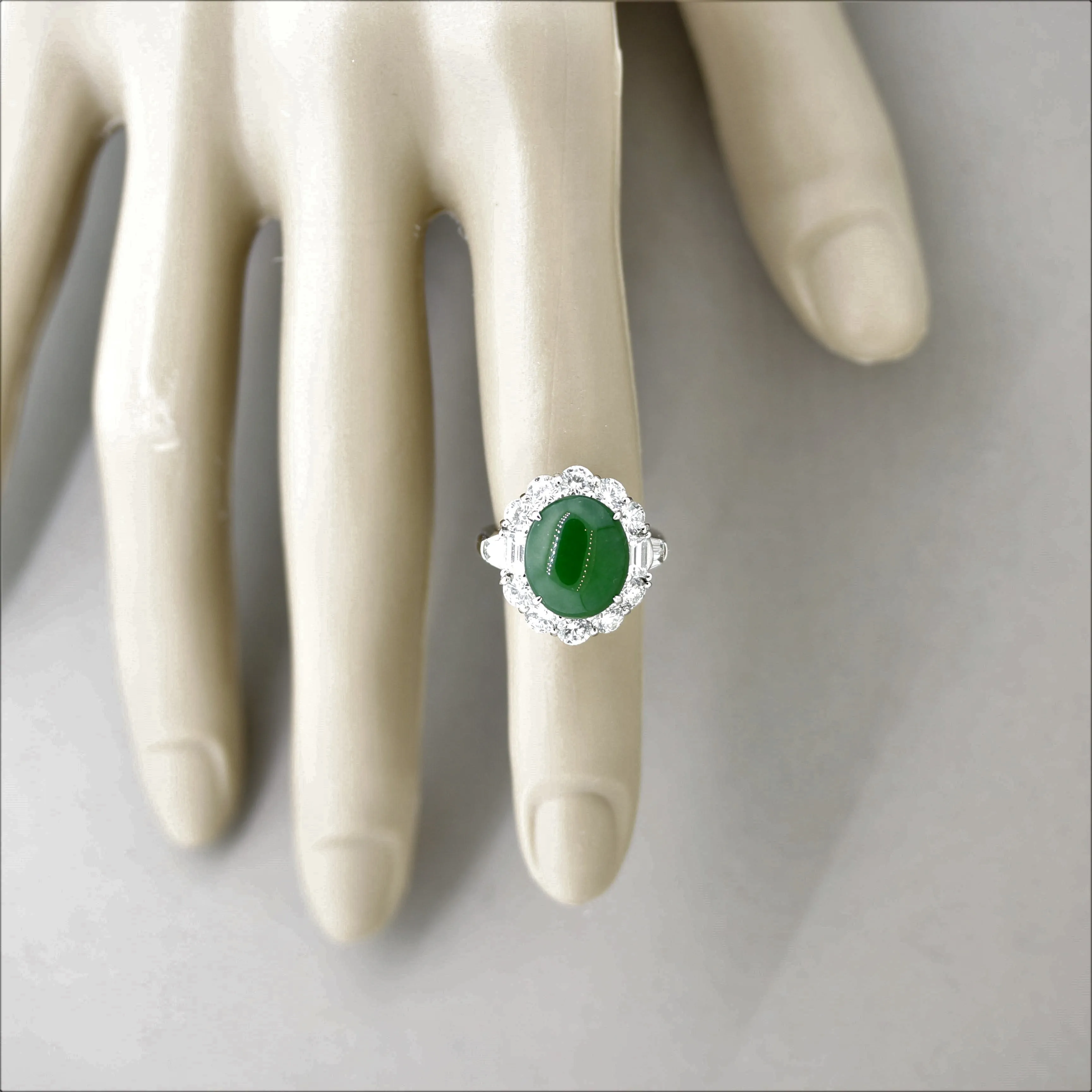 Fine Jadeite Jade Diamond Platinum Ring, GIA Certified