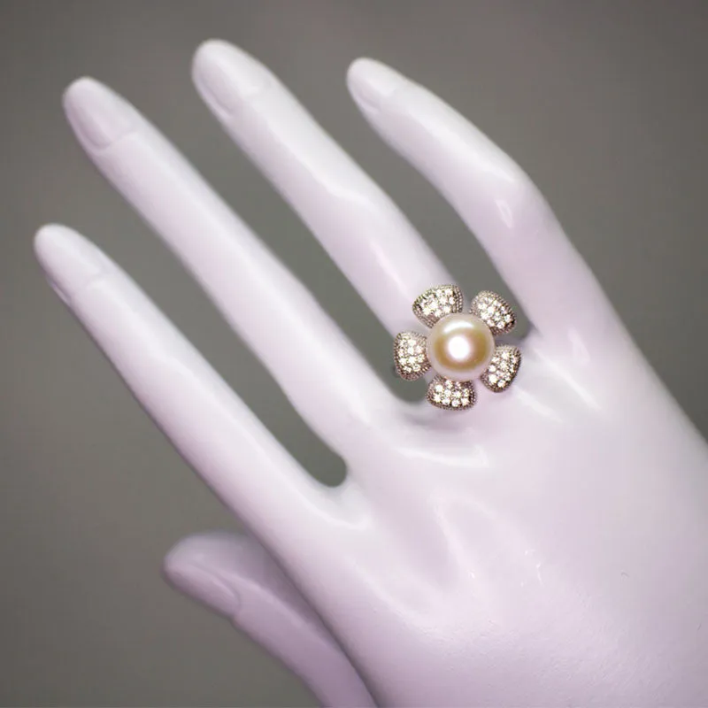 Flower Pearl Ring