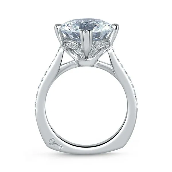 Round Diamond Solitaire Engagement Ring