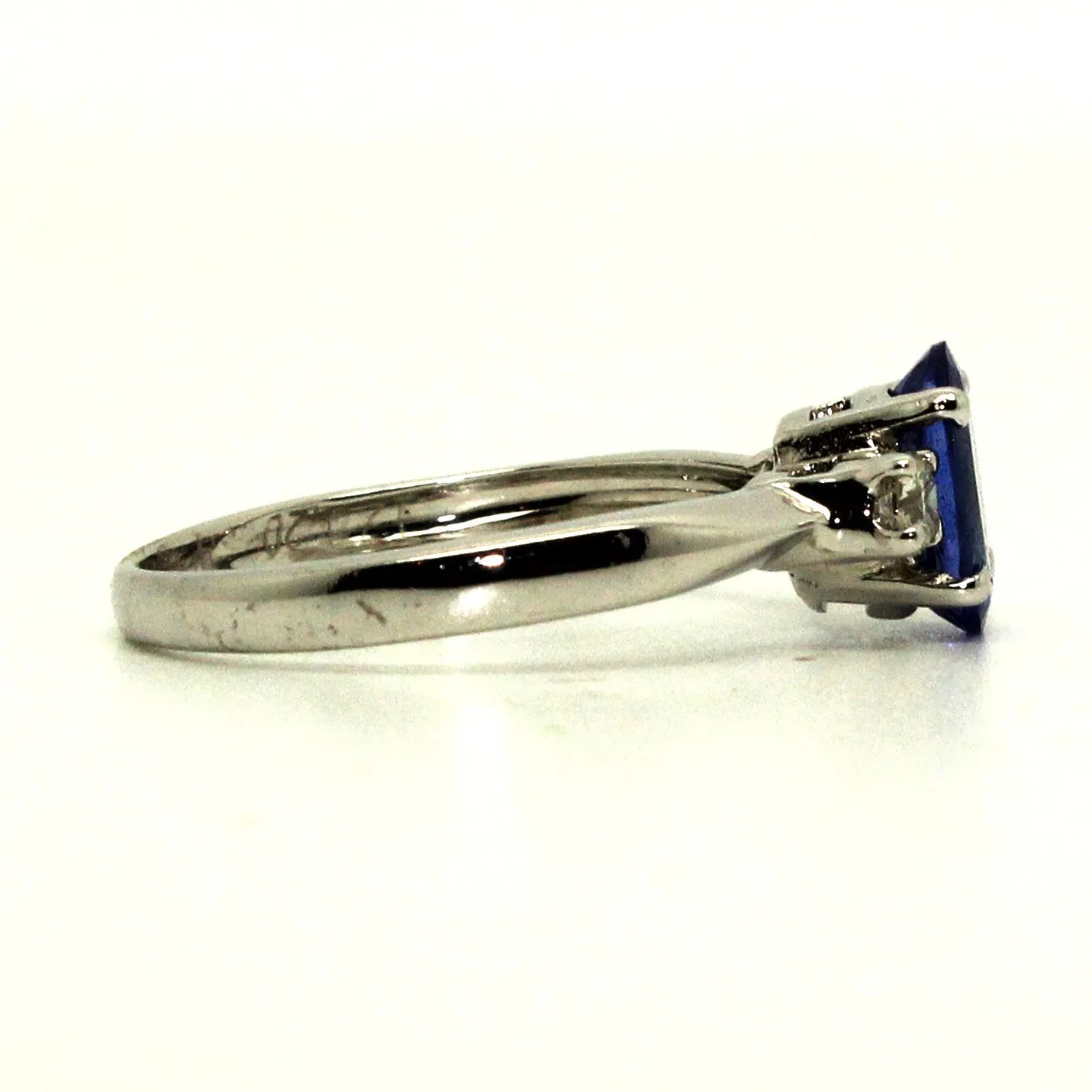 Tanzanite And Diamond Classic 3 Stone Ring Ad No. 0295