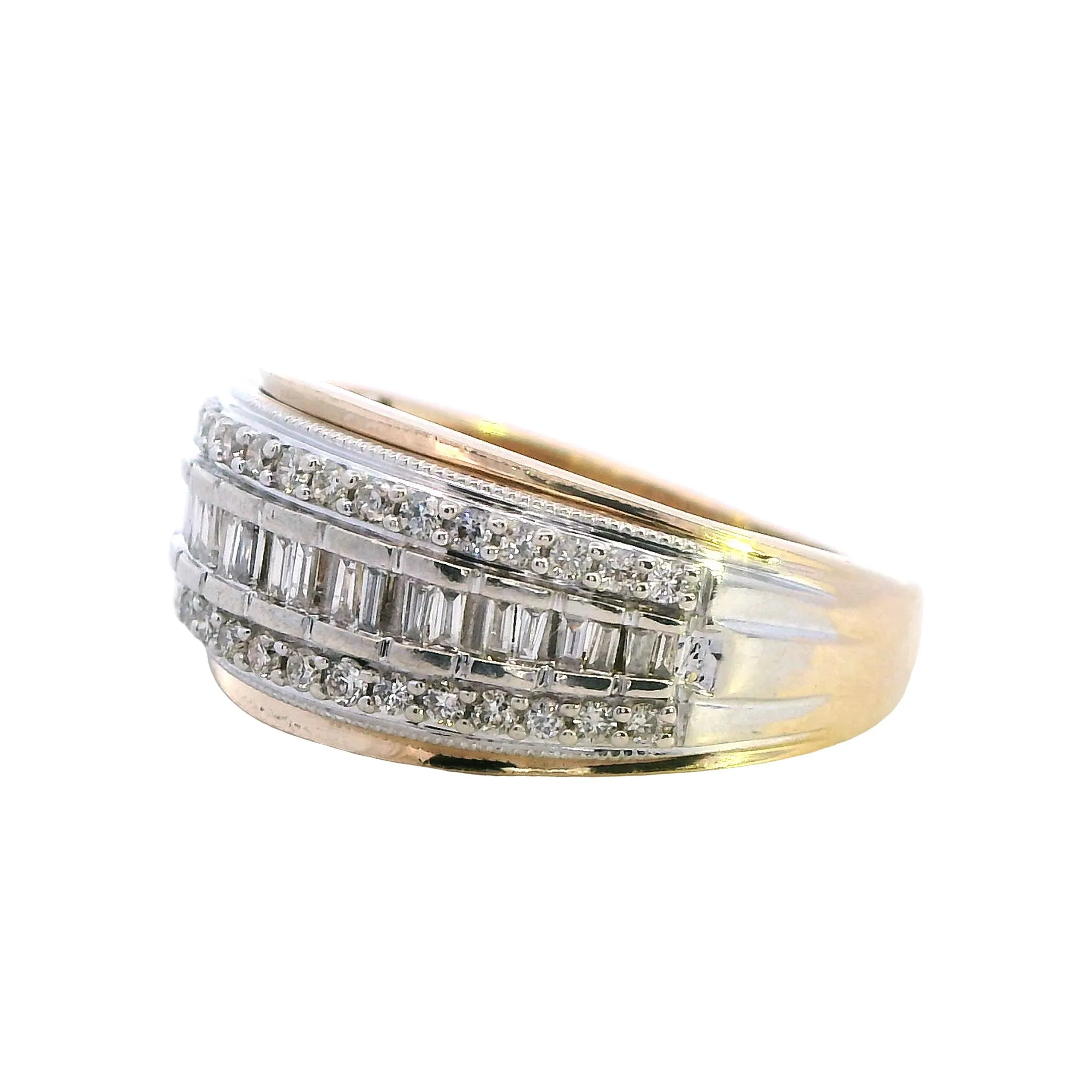 Timeless Splendour: 9ct Yellow Gold Diamond Ring - A Masterpiece of Elegance