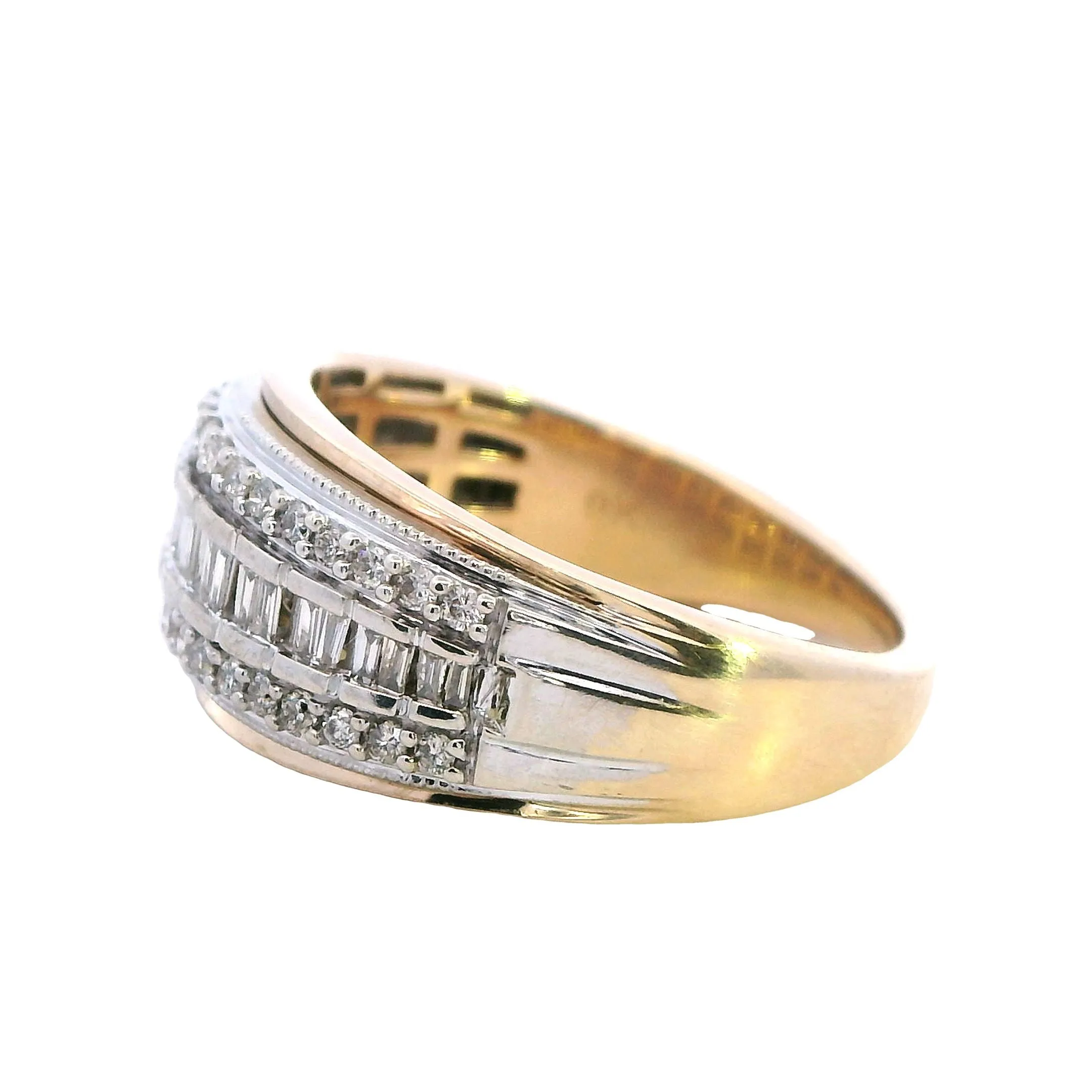 Timeless Splendour: 9ct Yellow Gold Diamond Ring - A Masterpiece of Elegance