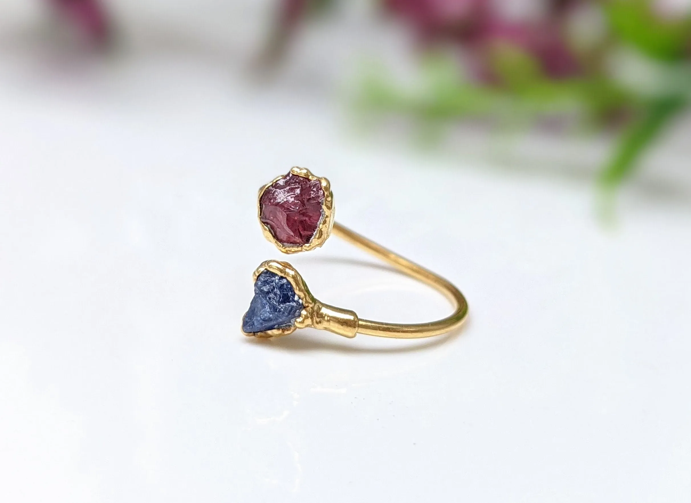 Toi et Moi raw gemstone ring